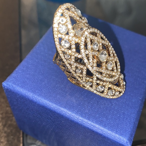 Swarovski Crystal elongated ring - Picture 2 of 8